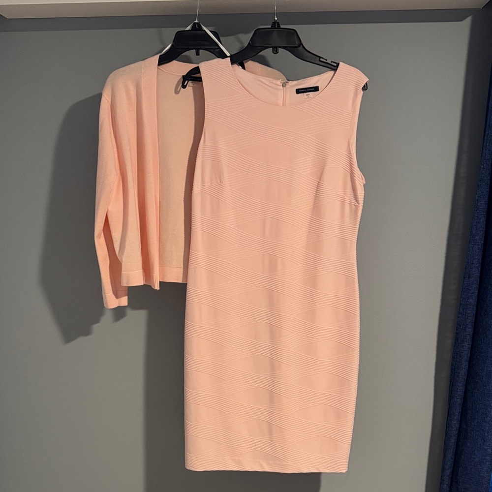 Tommy Hilfiger size 12 Chic Sleeveless Pink Mini Dress/sweater jacket